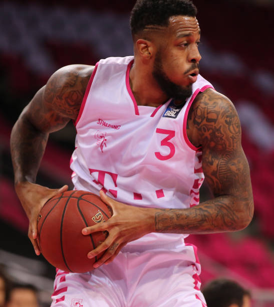 蒙扎主场迎 蒙扎主场迎